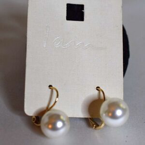 NWT I am Small Faux Pearl Gold Tone French Clip Lobe Bridal Prom Party Earrings